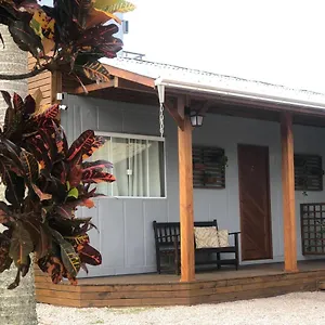 Apartamento Container, Bombinhas